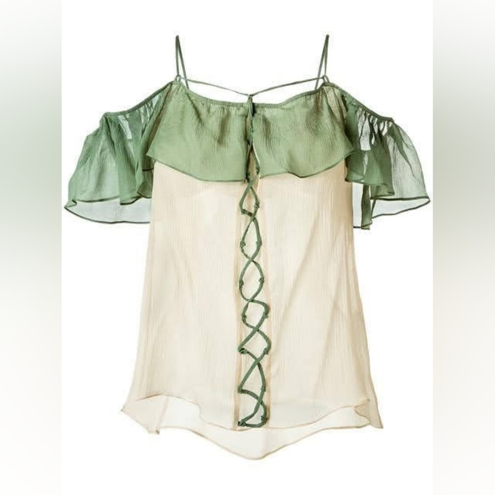 NWT two tone top